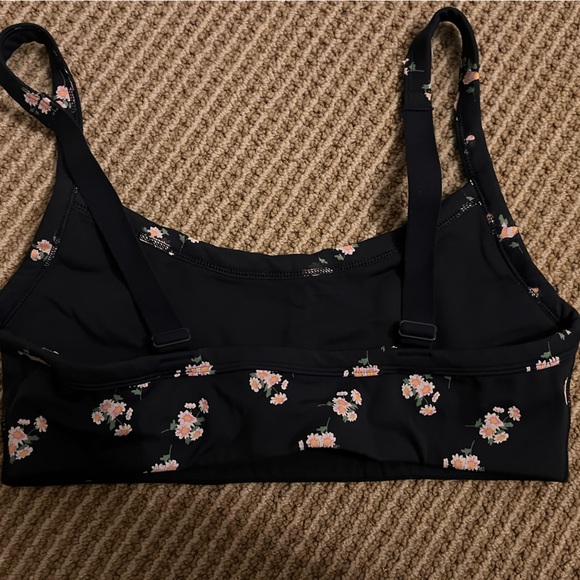 Aerie floral top - Picture 2 of 3